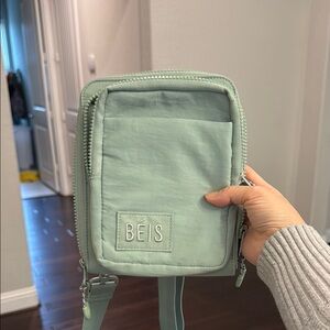 BÉIS Mint Green Crossbody Bag